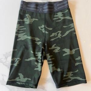Women’s Good American Camo Cycle Shorts